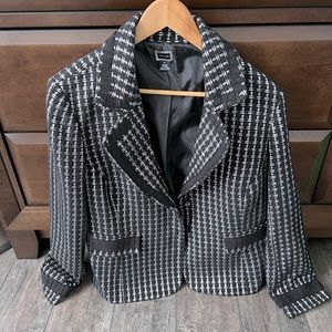 Women blazer size 16